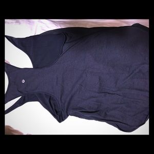 Lululemom tank size 8